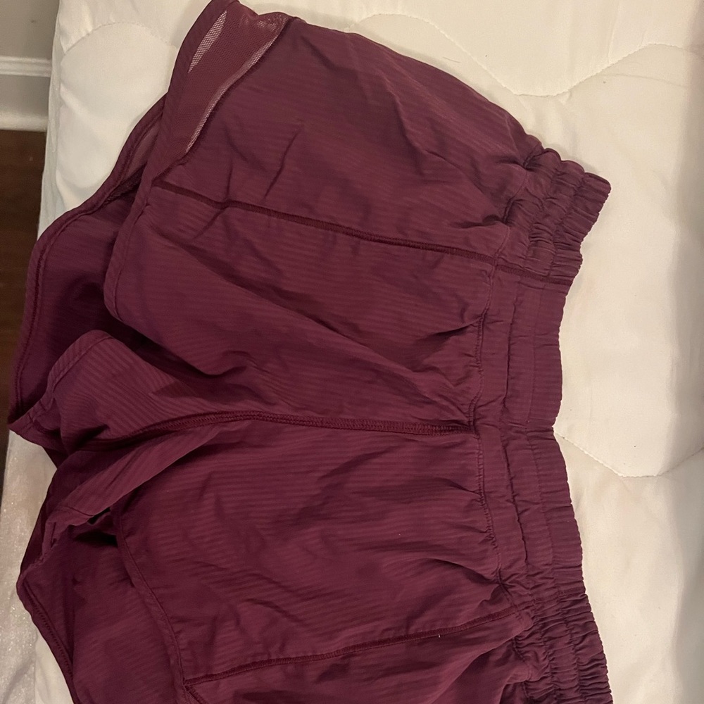 Lululemon hottie hot shorts